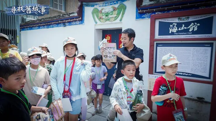 《尋找舊城事》入圍「地方文史節目獎」。