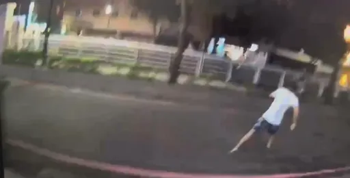 見警就逃!反引特警注意 追上攔查才知原來是這緣故