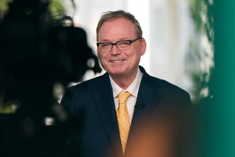 可能接任聯準會主席的白宮國家經濟會議主席哈塞特出頭攻擊鮑爾。美聯社