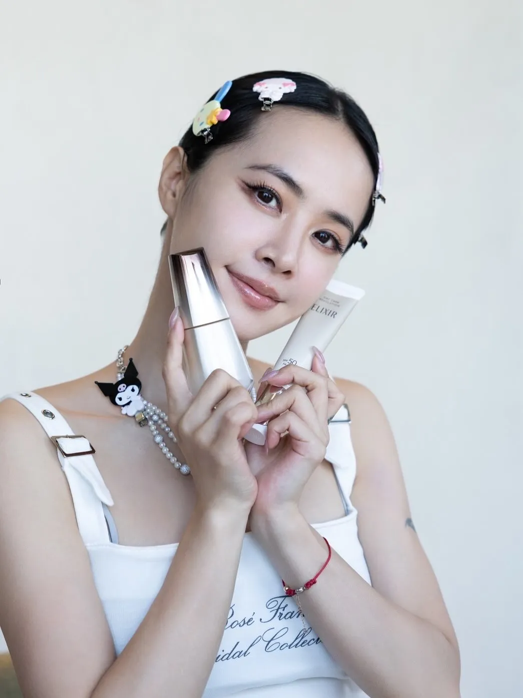 蔡依林戴上三麗鷗角色的髮夾,相當俏皮可愛。翻攝IG