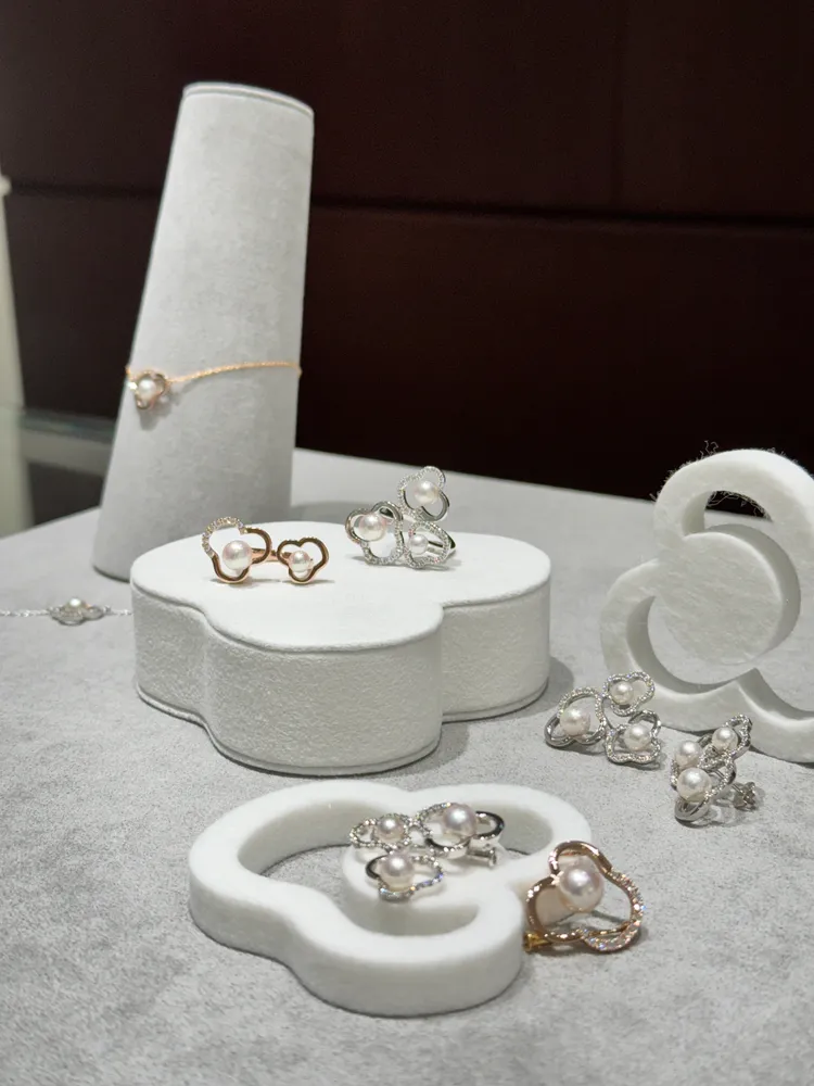 TASAKI chants系列。品牌提供