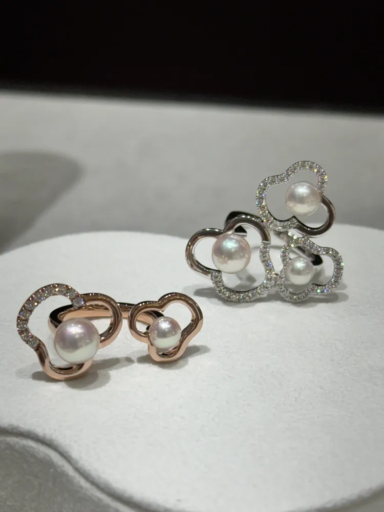 TASAKI chants duo戒指（左）18萬3000元、chants diamonds pave戒指（右）37萬5000元。張家玲攝