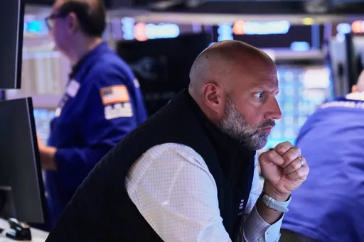 川普稅改成功突圍 道瓊驚漲400點!美股互有漲跌