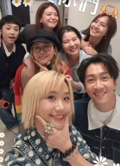 LuLu、陳漢典與工作人員合影留念。翻攝LuLu IG