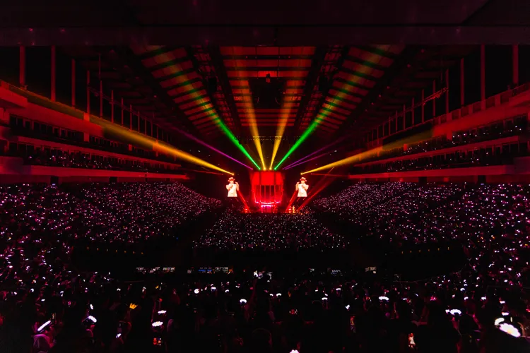 GD吸引1.2萬粉絲進場。(C) GALAXY CORPORATION提供