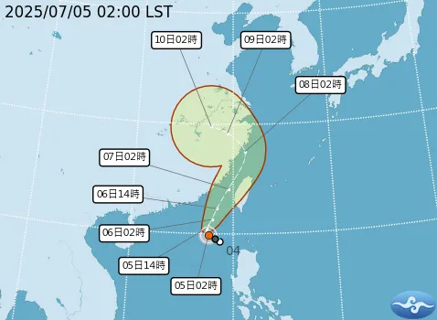 根據中央氣象署發布的路徑，丹娜絲颱風是通過台灣海峽北上。