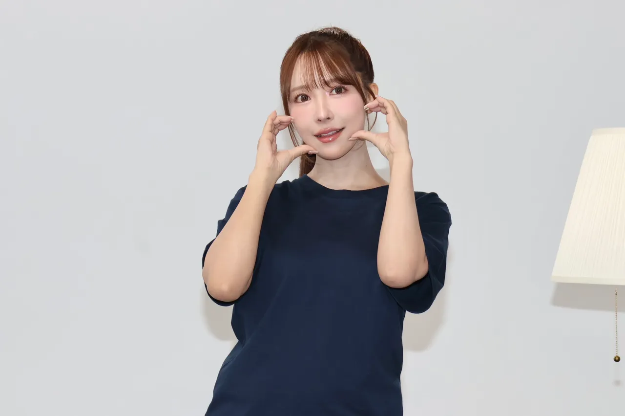 三上悠亚23日出席台北公益记者会,宣告十周年巡演正式启动。庄宗达摄