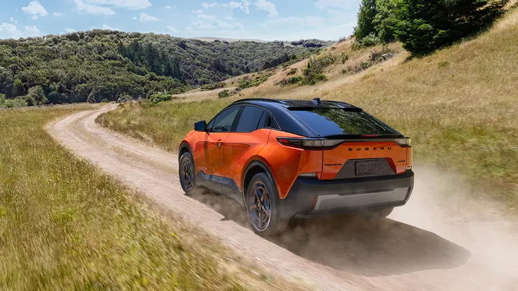 AWD車型Sport / GT具備雙電機系統，最大輸出338hp、0–60mph加速僅需5.0秒。原廠照片