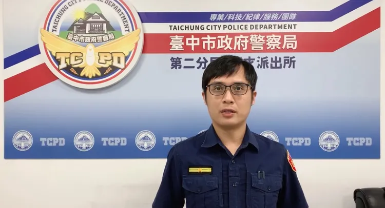 中市警二分局育才派出所說明案情。警方提供