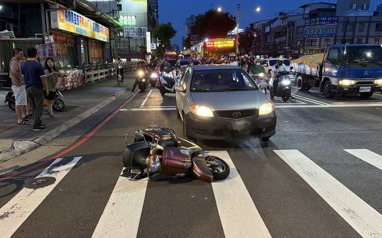 男子騎車擦撞同向女騎士害她倒地受傷　涉肇逃被通知到案辯稱沒感覺
