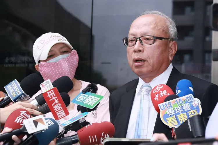 陳子婷的律師陳明正受訪指出，有感受到對方調解誠意，但應繼分的金額仍在討論中。彭欣偉攝