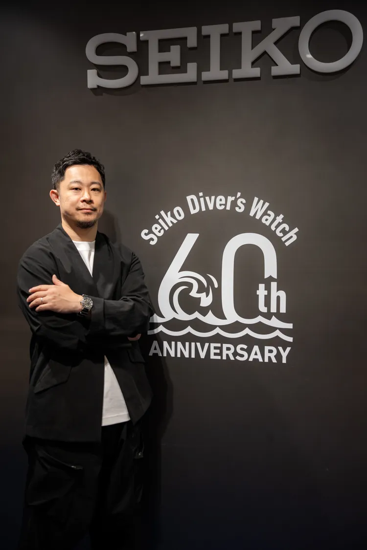 SEIKO潛水錶設計師川村公則先生提到，自己最喜歡60周年腕錶面盤上的波浪造型。品牌提供