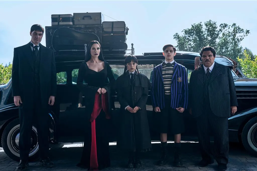 《星期三》第2季将与朋友与家人产生更深连结。Netflix提供