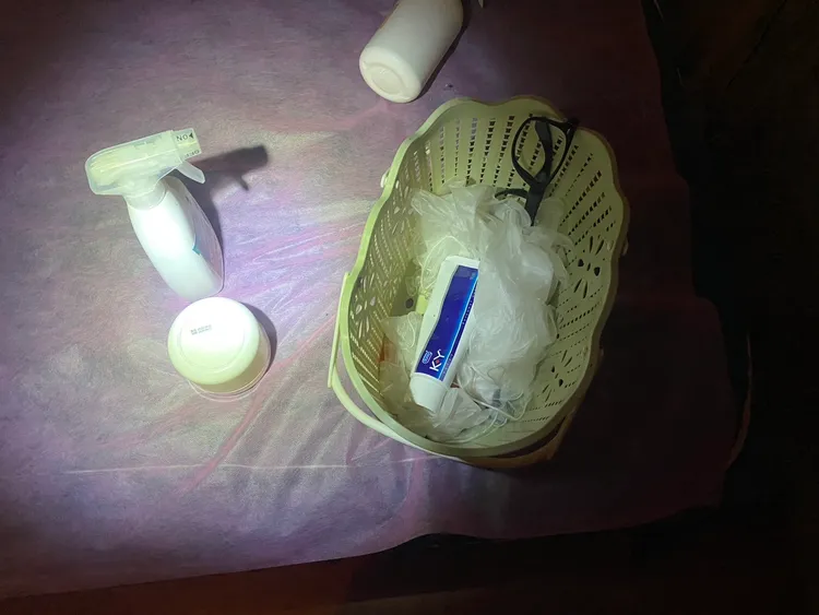 中壢警方才剛查獲色情按摩，又在距離不到100公尺處，再查獲另間養生館也「半套服務」。翻攝畫面