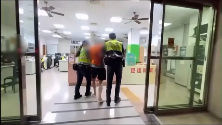 駕駛酒駕，涉嫌公共危險罪，遭警方移送法辦。翻攝畫面