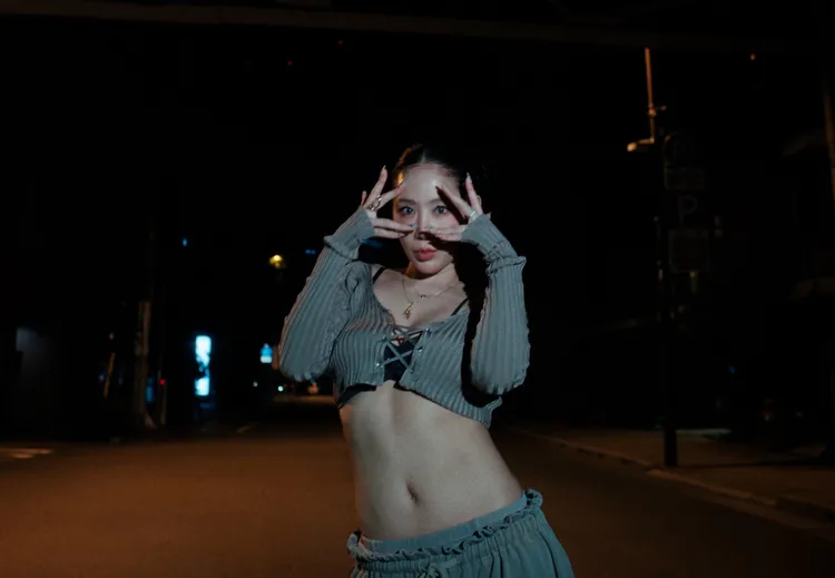 韶宥在新歌《PDA》中重新挑戰舞蹈。MAGIC STRAWBERRY SOUND提供