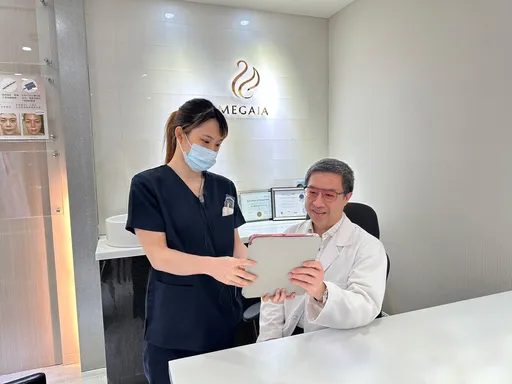美加医美荣登《网路温度计》十大连锁眼袋医美诊所榜首!