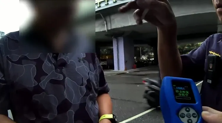 秦男酒測值達0.47。警方提供