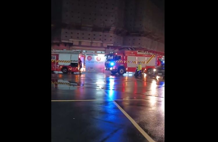 北市迪化街口大火8人嗆傷送醫　竟是縱火！警逮62歲男子