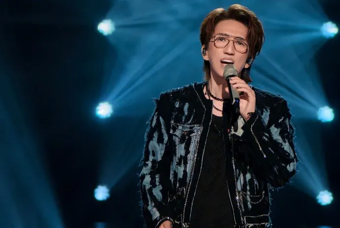 林志炫在節目中復活，增加比賽可看性。翻攝《歌手2025》微博