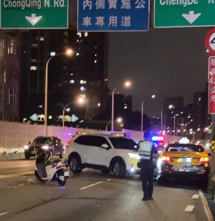 車禍現場。翻攝畫面