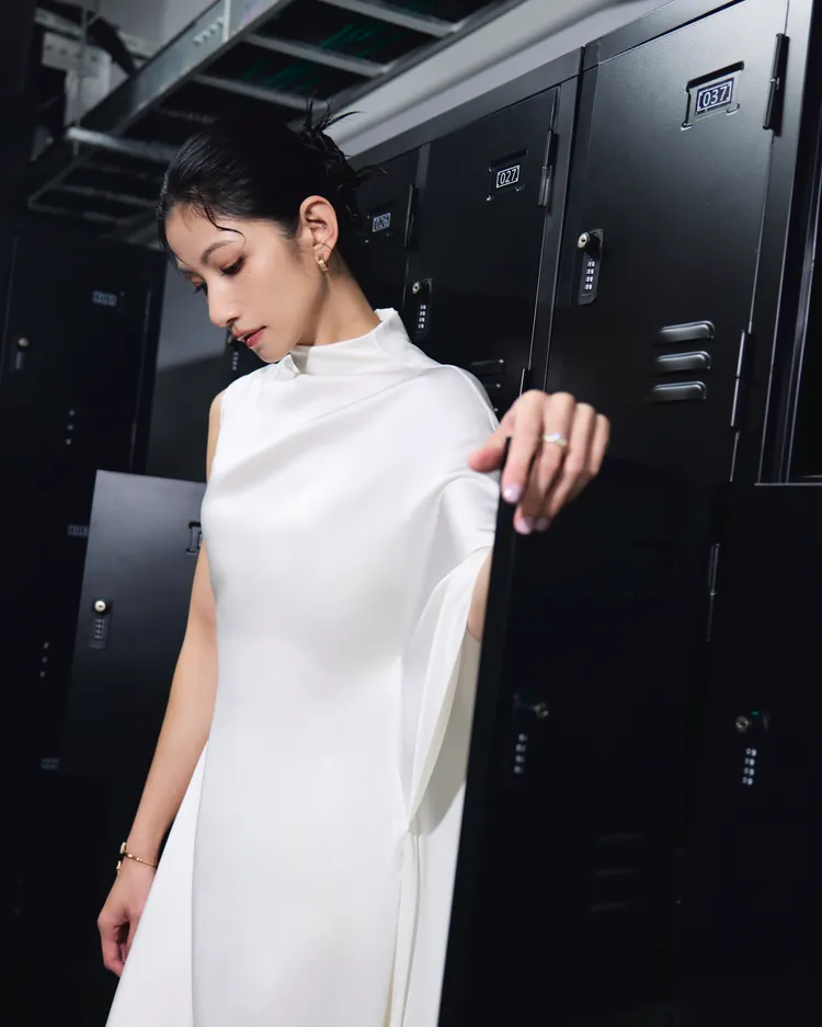 李千娜出席台北戲劇獎頒獎典禮，也選擇BUCCELLATI珠寶。品牌提供