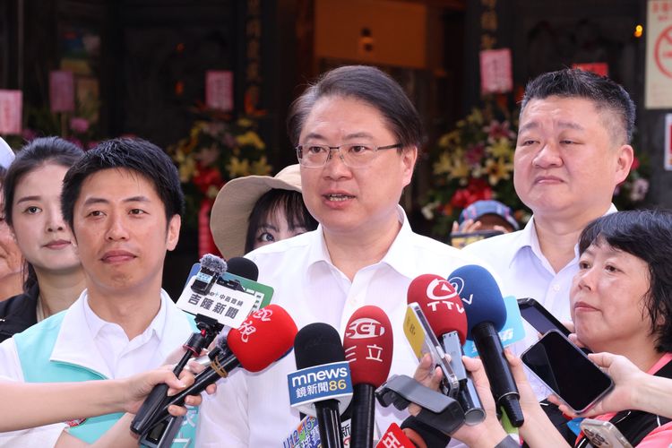 國民黨反罷免喊「再愛我一次」！林右昌狠酸：恐怖愛人不值得