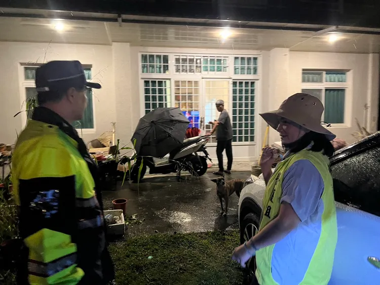 茂林區撤離民眾。市府提供