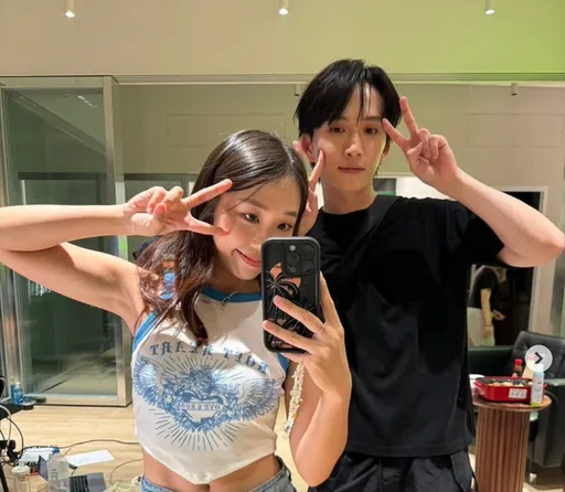 邱锋泽挥别采子再签女歌手! 萧敬腾Summer曾将她视如已出