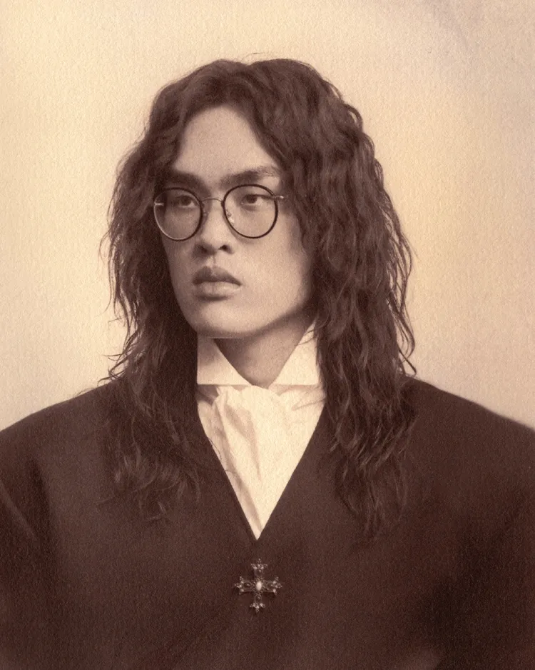 鶴 the Crane自嘲演出打歌服熱爆。House of Koshi提供