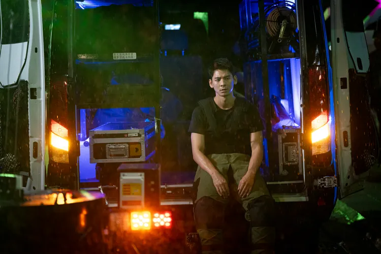 林柏宏有一場和蔡凡熙的激烈打戲。華影國際提供