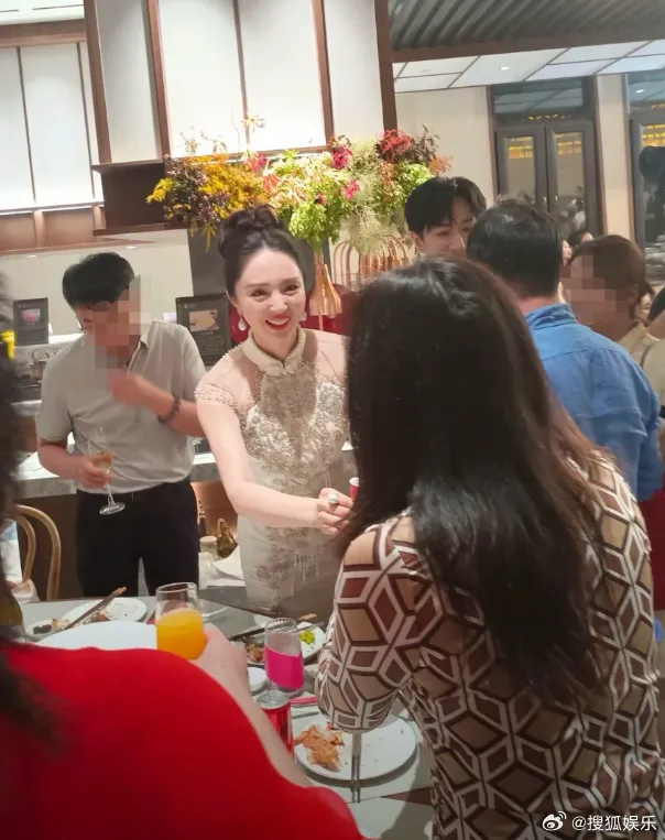 董璇和張維伊上月登記結婚並宴客。翻攝搜狐娛樂