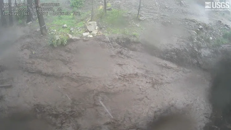 新墨西哥州水位暴漲情形。路透社/美國地質調查所