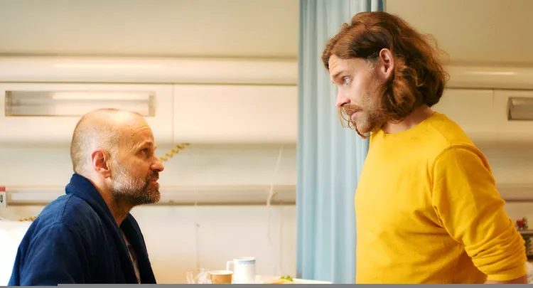 托爾塔優西塔戴拉雅各布森暈船愛上了「沒試過車」的大叔。海鵬影業提供