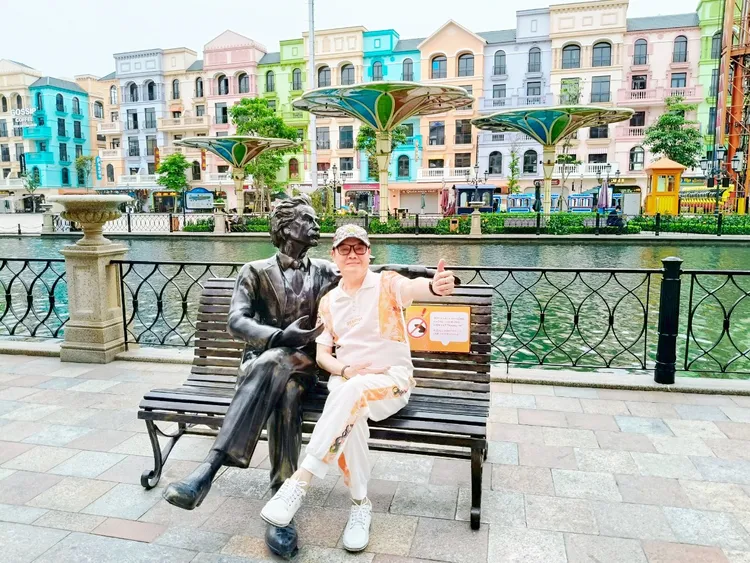 七郎推出新專輯前，先去越南充電。豪記唱片提供