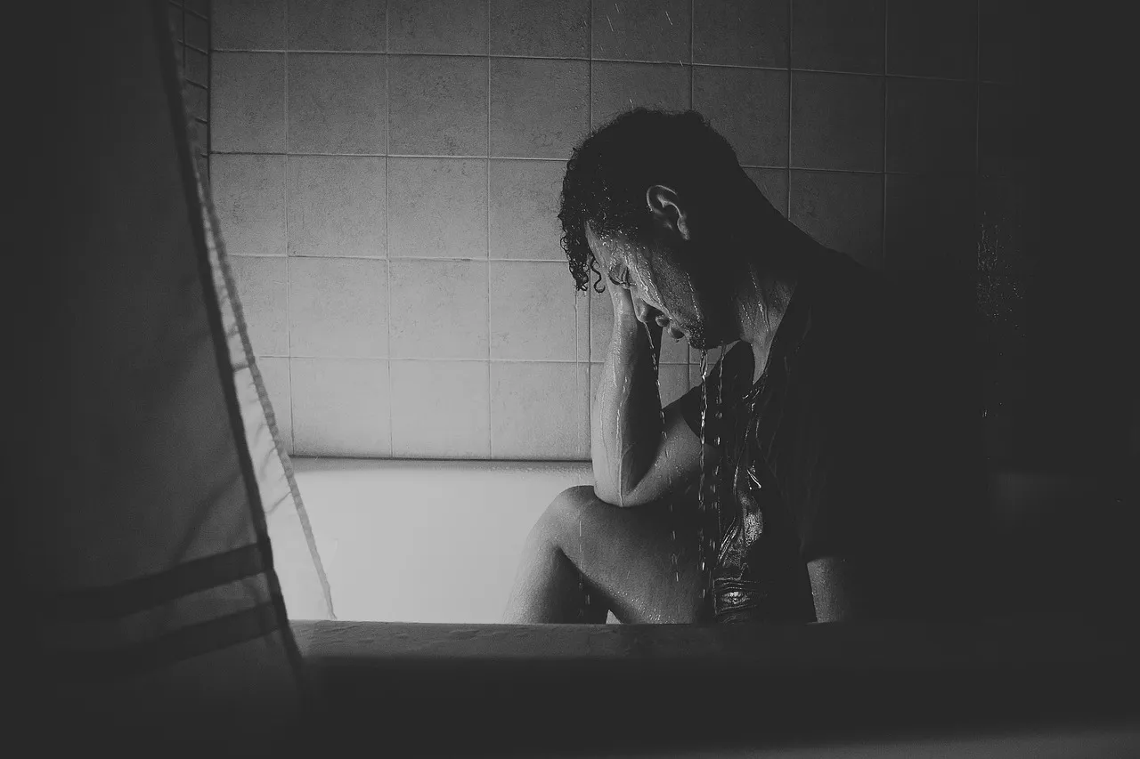 现代人依赖手机,如果资料遗失恐崩溃。翻摄自pixabay