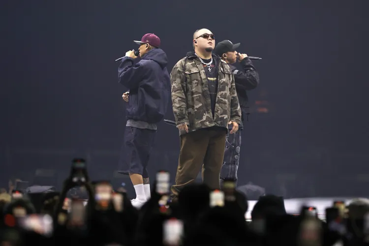 頑童宣布將唱進台中洲際棒球場喜訊。彭欣偉攝