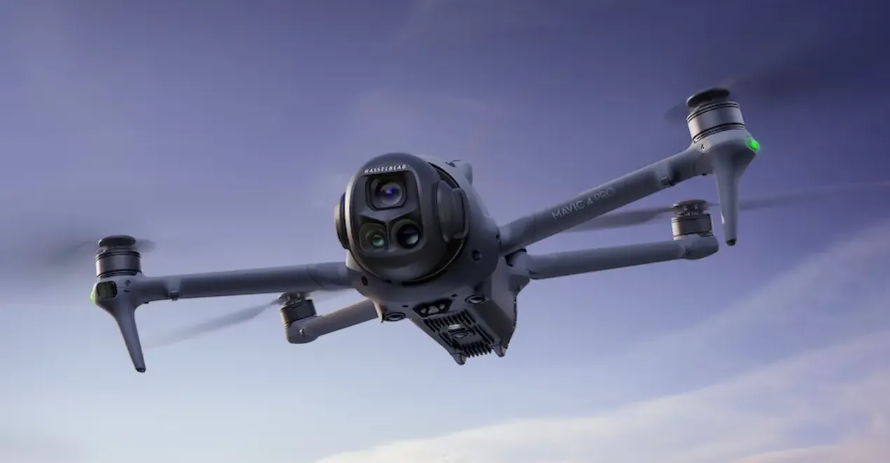 中国最大无人机制造商大疆的Mavic 4 Pro。翻摄DJI