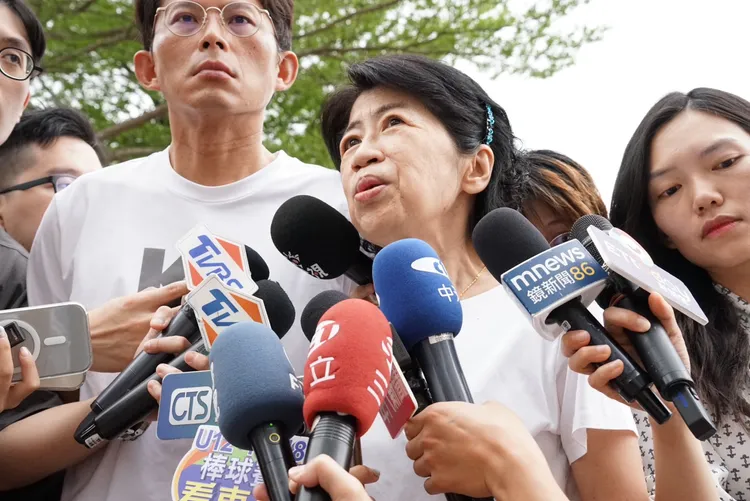 陳佩琪表示，要讓柯文哲戴頸圈、腳鐐、手銬去投票都沒問題。邱筠媜攝