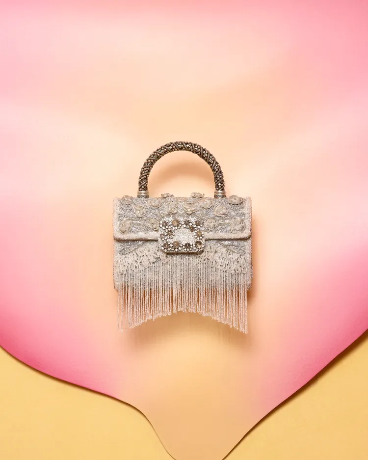 Roger Vivier高訂系列。品牌提供