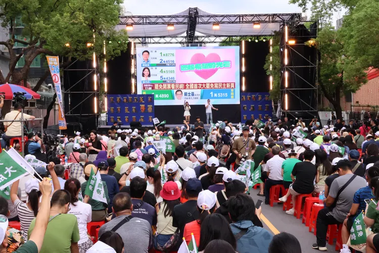 首波24席藍委、新竹市長高虹安的罷免不同意票數都多於同意票數。記者莊宗達攝