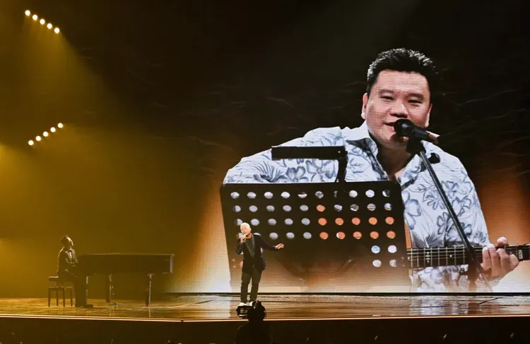 巫啟賢演唱《我要的不多》致敬馬兆駿。台視提供