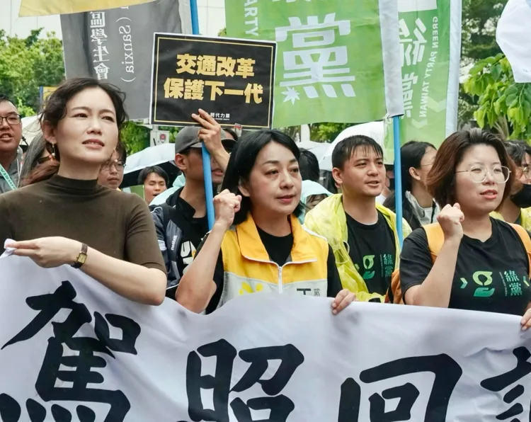 王婉諭參與交通議題遊行。翻攝王婉諭臉書