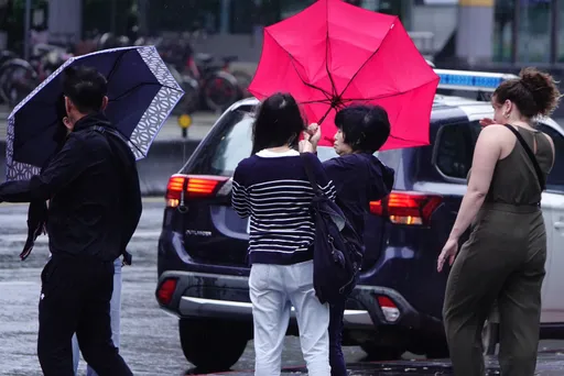 豪雨特報來了！10縣市下雨到晚上　山區土石流拉警報