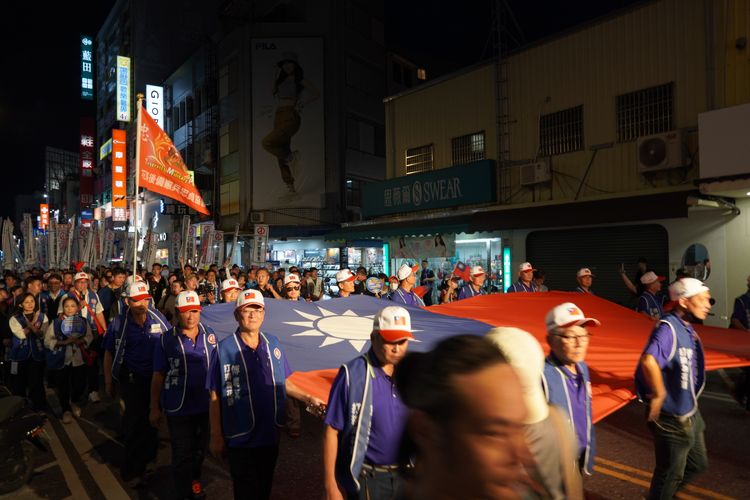花蓮選前之夜　傅崐萁徐榛蔚夫妻高喊「支持花蓮、不同意罷免」