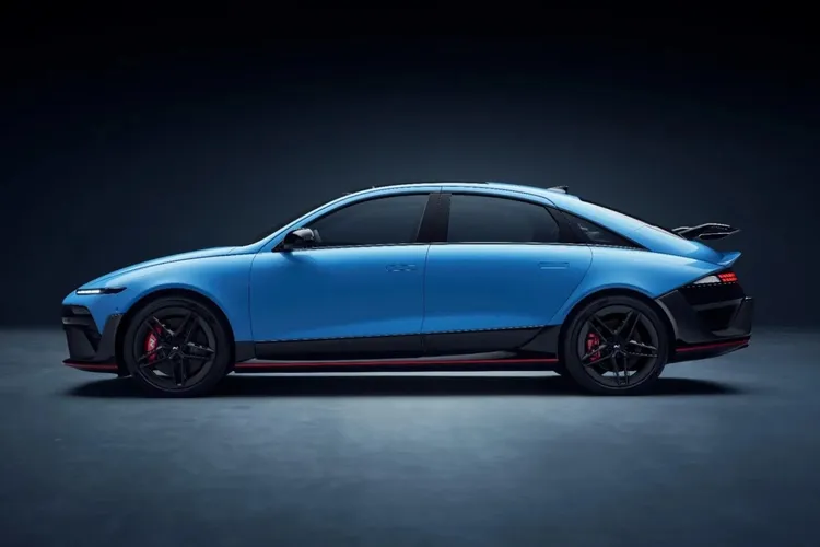 在WLTP測試標準下，Ioniq 6 N續航力約為469公里，相較Ioniq 5 N增加21公里。原廠照片