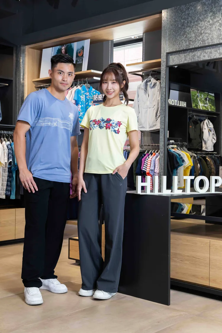 悠遊山林步道，山頂鳥機能服飾多重防護 防蚊、抗菌、抗UV一次到位。業者提供