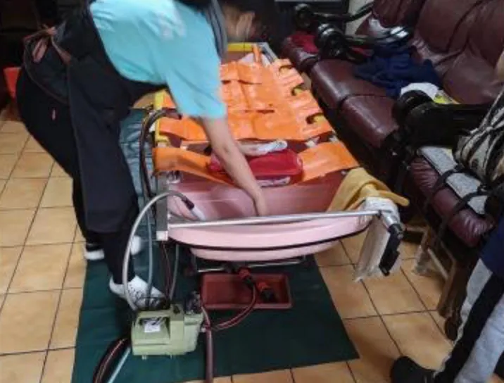 北市7月起將「沐浴清潔」更名為「清潔盥洗／擦澡」。示意圖，翻攝南投縣衛生局臉書