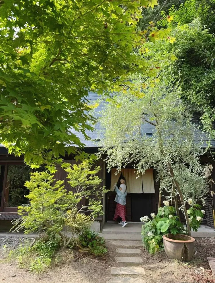 翁馨儀一家四口遠離城市紛擾，在山梨縣簡單安靜過一天。翻攝翁馨儀臉書