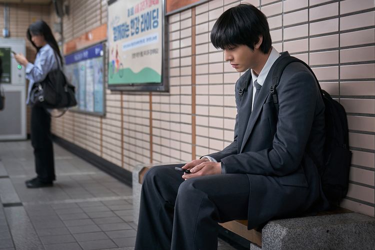 《全知》狂賣3100萬奪台年度冠軍！安孝燮曾想放棄演戲被他點醒